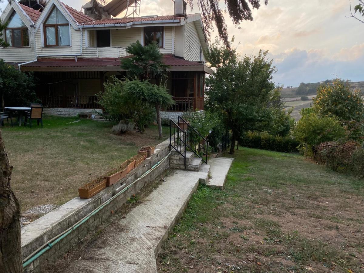 Havalimanina Yakin Orman Icinde Ferah Villa1 Arnavutkoy Exterior foto
