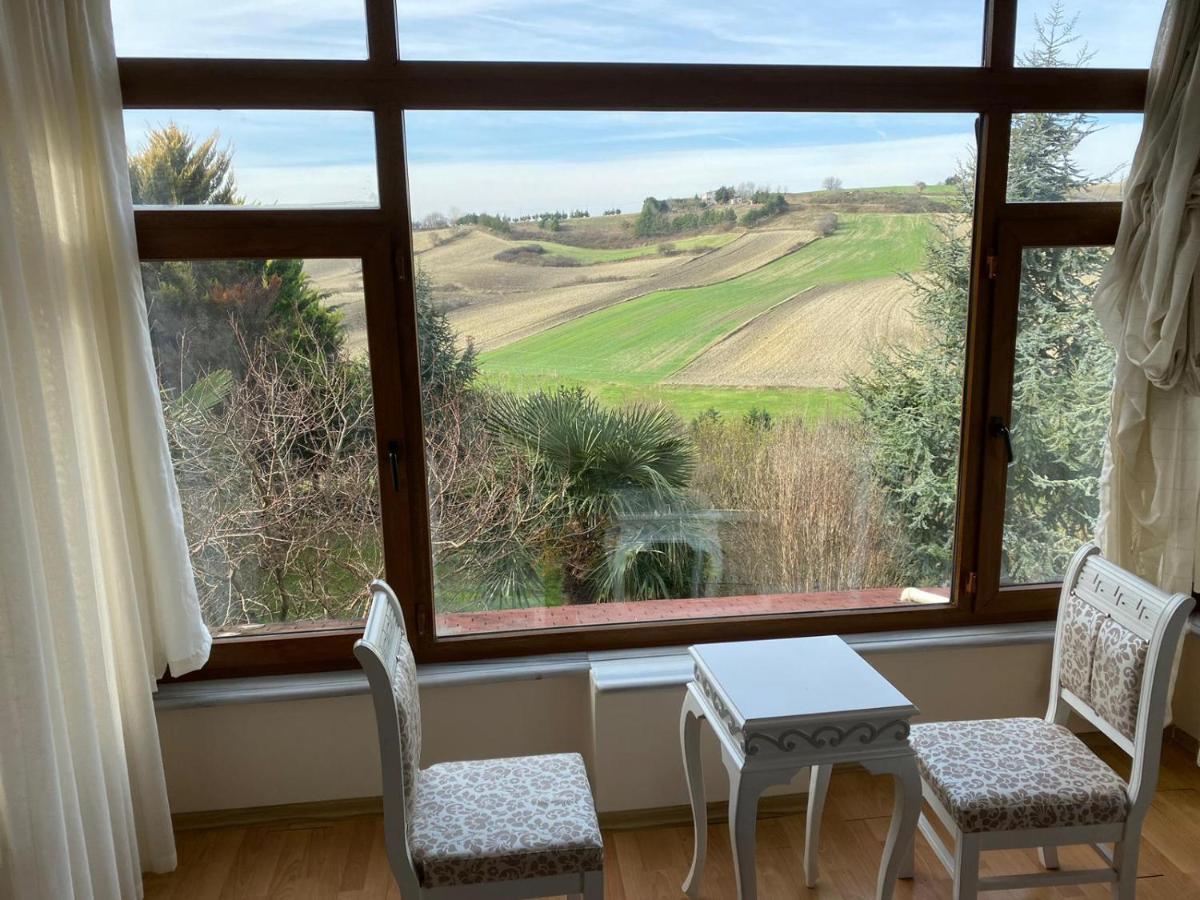 Havalimanina Yakin Orman Icinde Ferah Villa1 Arnavutkoy Exterior foto